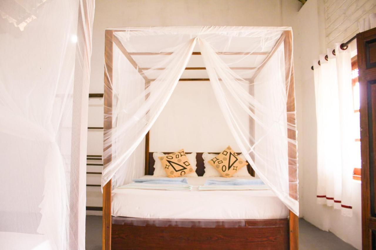 Emma'S Sea View Apartment Dikwella Ngoại thất bức ảnh