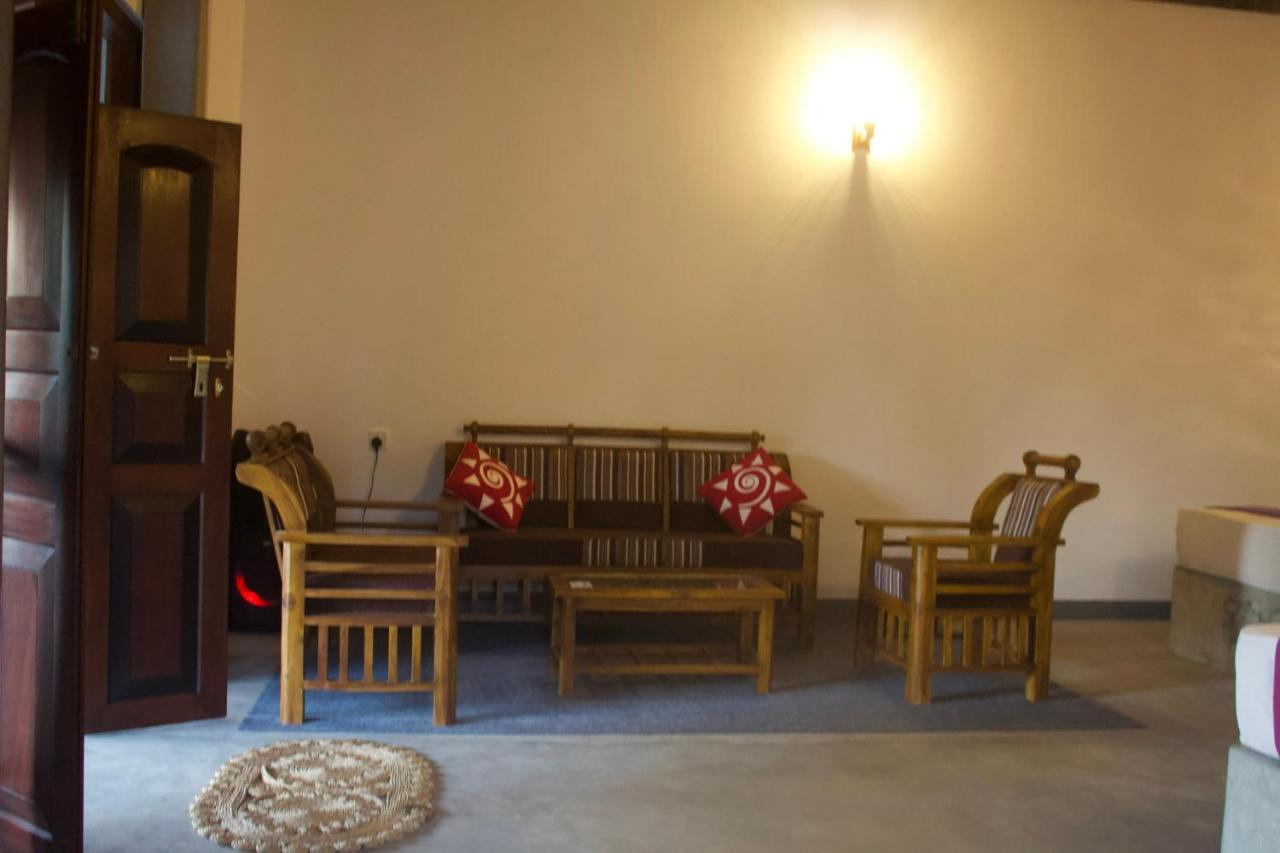 Emma'S Sea View Apartment Dikwella Ngoại thất bức ảnh