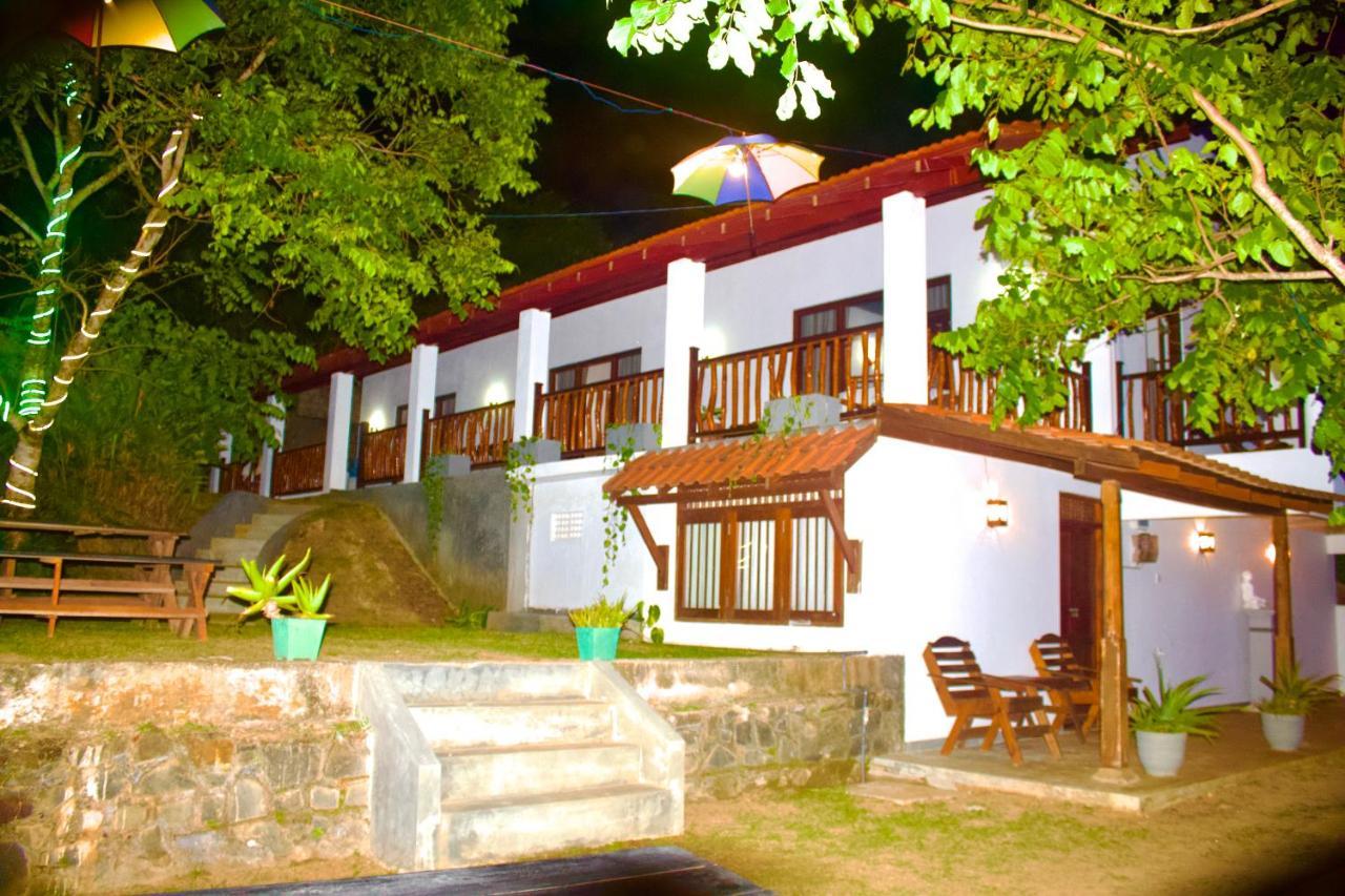 Emma'S Sea View Apartment Dikwella Ngoại thất bức ảnh