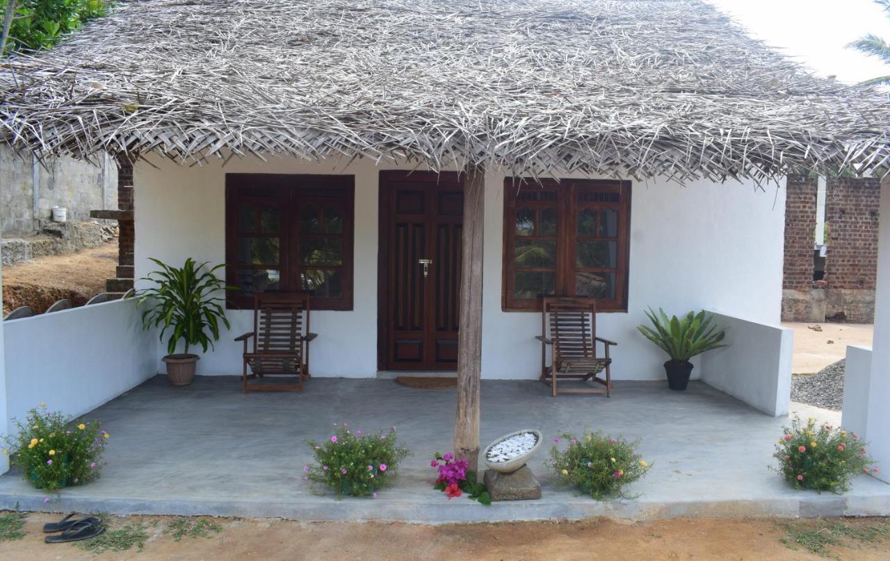 Emma'S Sea View Apartment Dikwella Ngoại thất bức ảnh